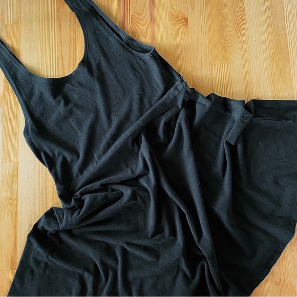 Cotton On Simple Black Midi Dress - Picture 2 of 10
